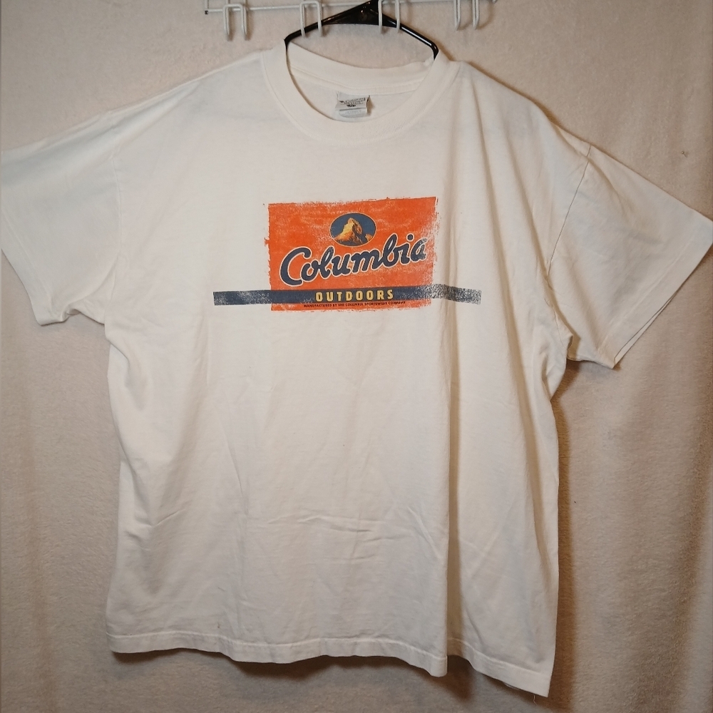 Columbia X-Large  White Short Sleeve T-shirt